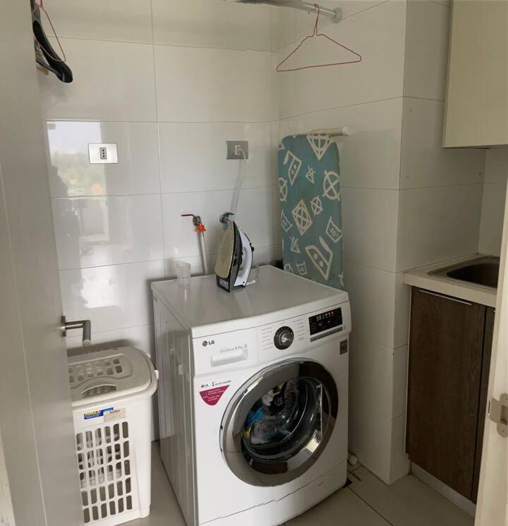 Apartamento Hermoso Departamento Condes *